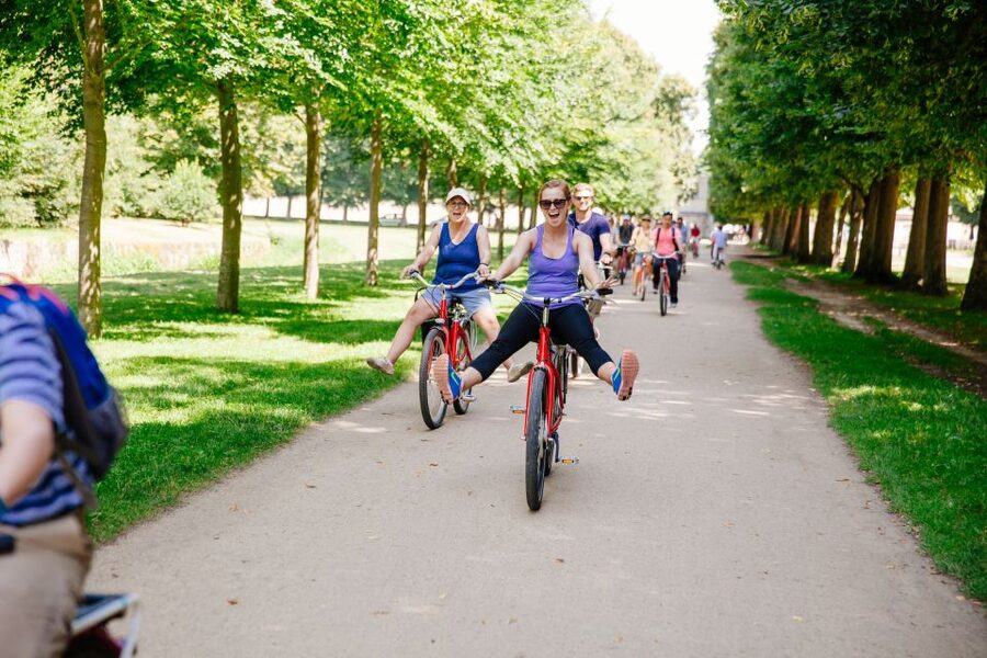 Versailles: Palace and Garden Bike Tour with Tickets - Grand and Petit Trianons: the shift from royal show to Marie Antoinette’s world