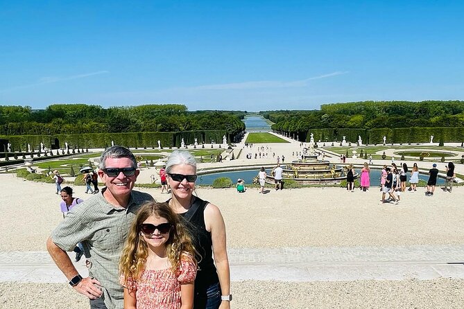 Versailles Palace and Garden Tour with Paris Private Transfers - Gardens of Versailles and the Trianon estate in a 1-hour window