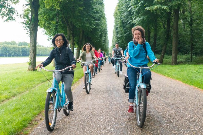 Versailles Palace Bike Tour with Market & Marie-Antoinette hamlet - Cycling the Royal Grounds: The Part That Saves Your Legs