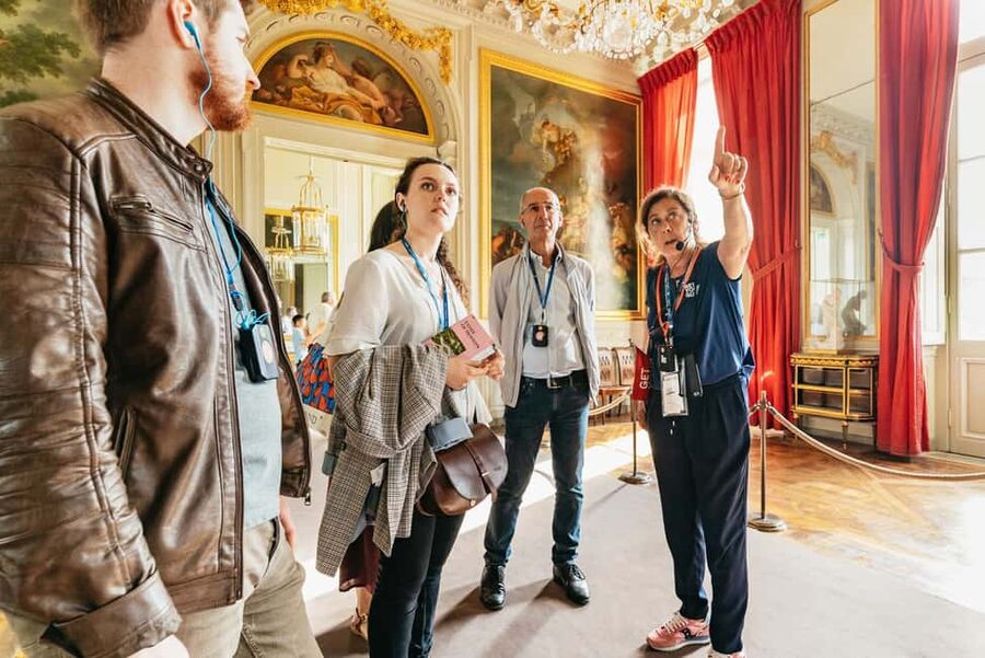 Versailles: Palace, Gardens & Marie Antoinette’s Estate Tour - Why this full-day Versailles plan works in 7 hours