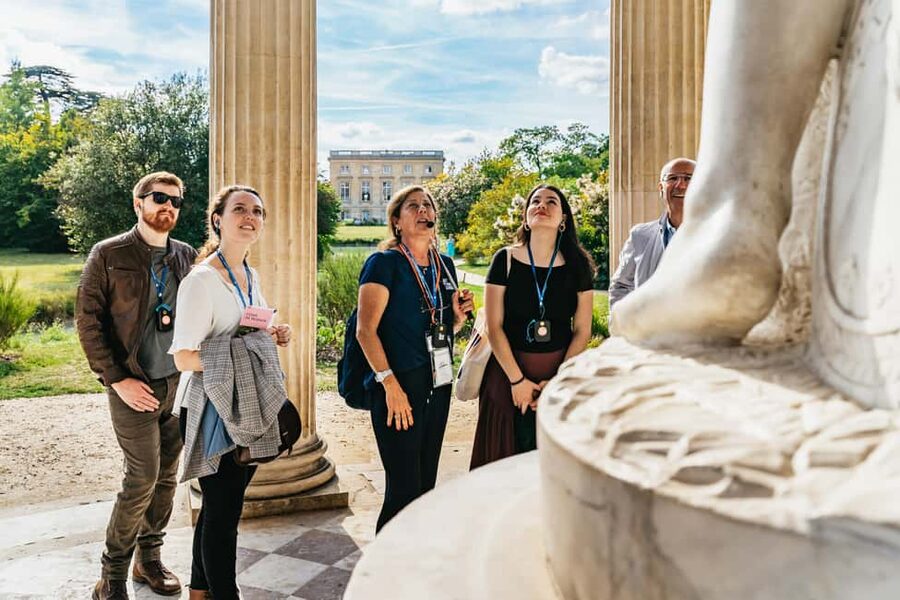 Versailles: Palace, Gardens & Marie Antoinette’s Estate Tour - Hall of Mirrors and State Apartments: where the palace shows off