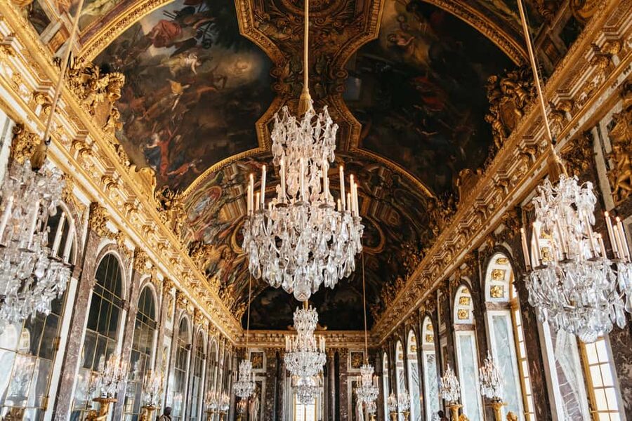 Versailles: Palace, Gardens & Marie Antoinette’s Estate Tour - The real deal on pacing, steps, and comfort