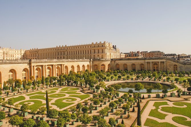 Versailles Palace Guided Day Tour and Trianon from Paris - Crowds, heat, and hearing your guide: the stuff you feel, not just read