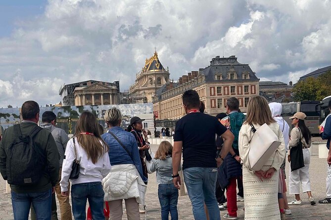 Versailles Palace Guided Tour with Gardens Access - Why this Versailles tour is built for real-life crowds