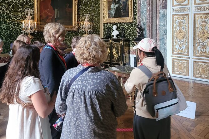 Versailles Palace Guided Tour with Gardens Access - Gardens after the Palace: how the timing and season affect what you see