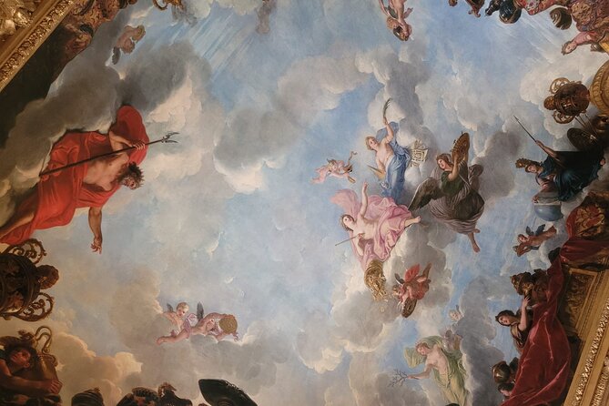 Versailles Palace Guided Tour with Gardens Access - Trianon and Marie-Antoinette’s Estate: the Passport ticket, plus one smart check