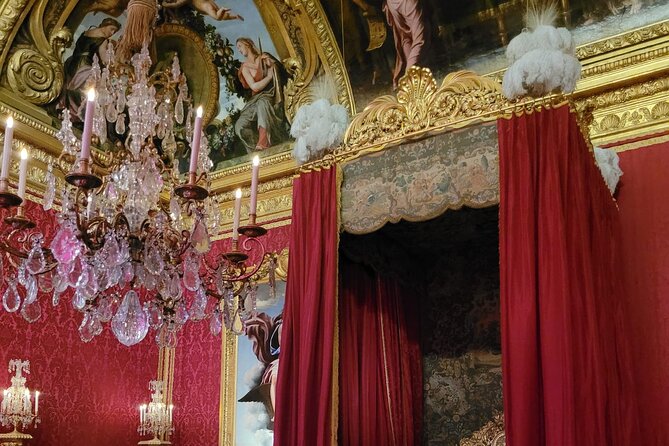 Versailles Palace Guided Tour with Gardens Access - Price and value: what $98.33 really buys you