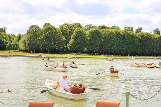 Versailles Palace & Marie-Antoinette's Estate Guided Tour - Queen’s Hamlet and Petit Trianon: Marie-Antoinette’s Escape