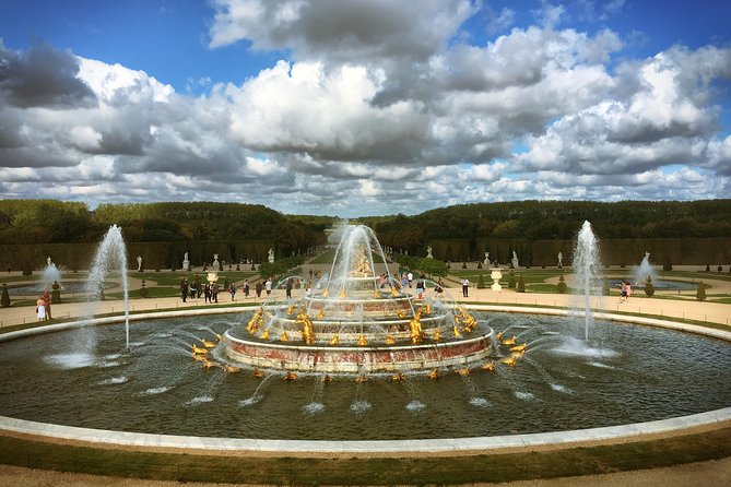 Versailles Palace Private Tailored Guided Tour With Hotel Pickup - Inside the Palace of Versailles: State Apartments in a focused hour