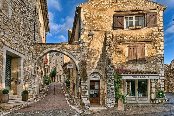 Villages Médiévaux,Grasse, Gourdon, Tourrettes sur Loup, St Paul - Price and logistics: what you’re really paying for
