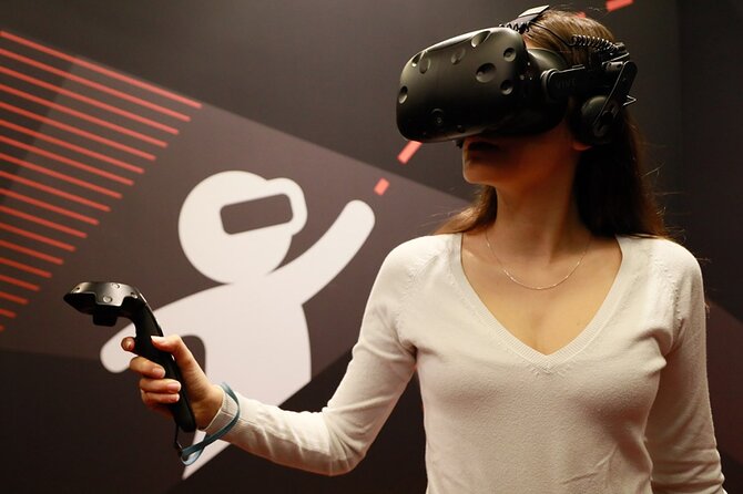 Virtual Room Paris - 1st virtual reality team experience - Virtual Room Paris: What This VR Team Experience Is Really Like