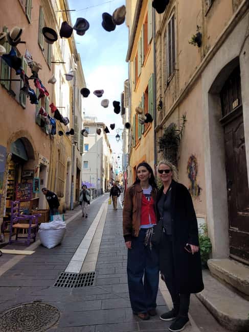 Welcome to Marseille: Private Tour with a Local - A local welcome in Marseille: what you’re really buying