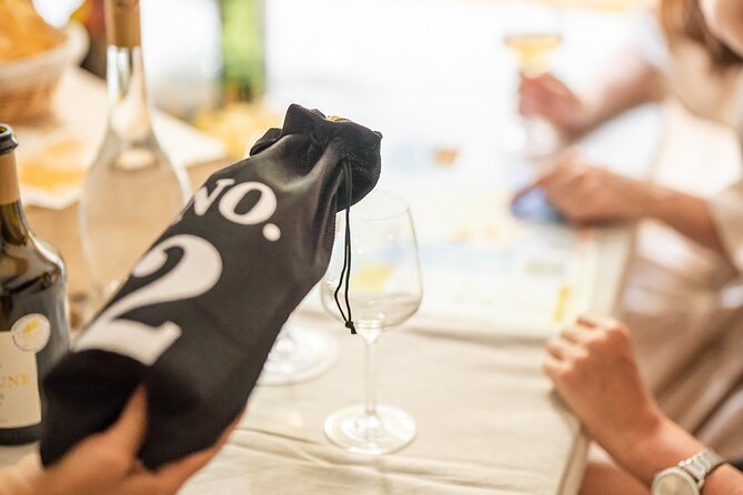 Wine Tasting Class: Tour de France in Nice City Centre - Cheese and Snacks: The Pairing That Helps You Actually Learn