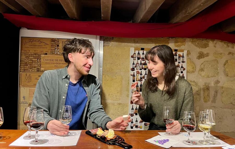 Workshop Bordeaux wine tasting: 4 reds & charcuterie pairing - Price, duration, and why $46 is a solid value for this format